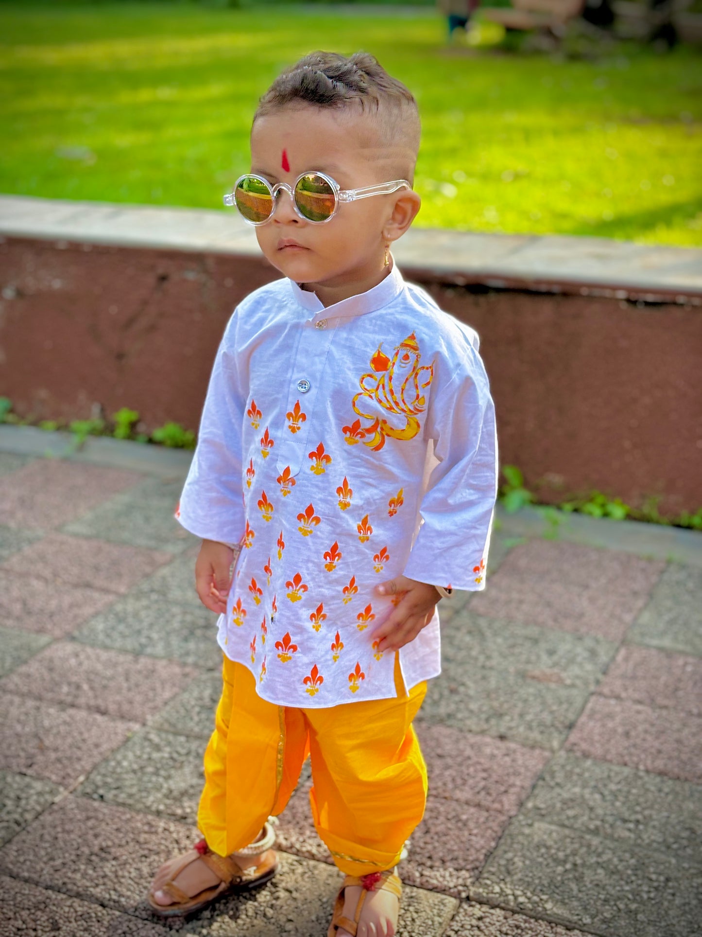  Baby Kurta with Dothi Set for 
Ganesh Chaturthi.